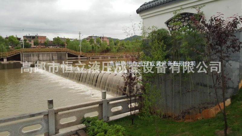 鋼壩閘門(mén)